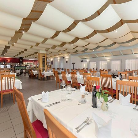 Restaurant Bric Dekani Esterno foto